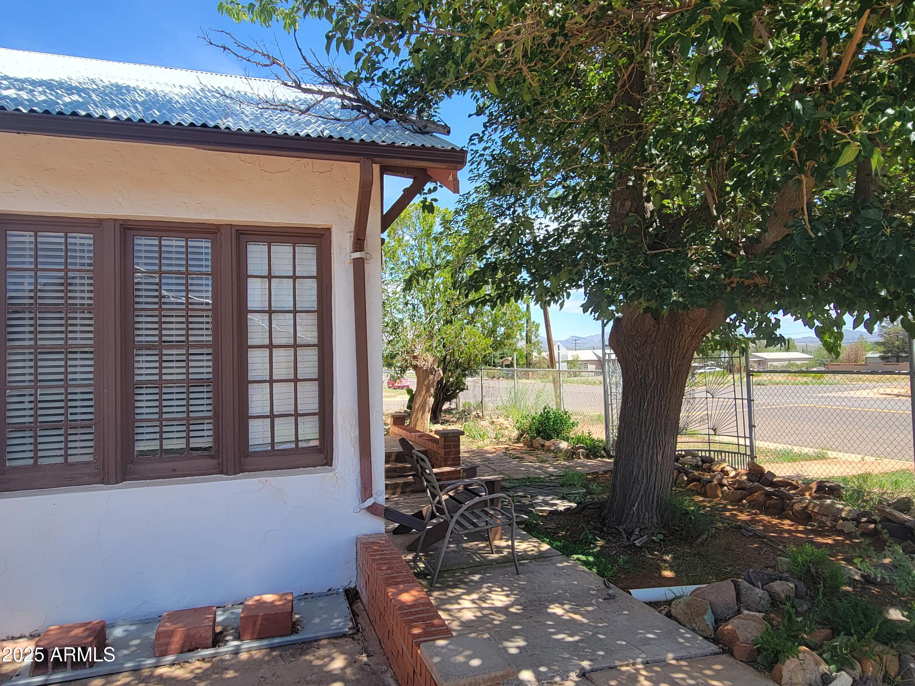 3792 S Towner Avenue