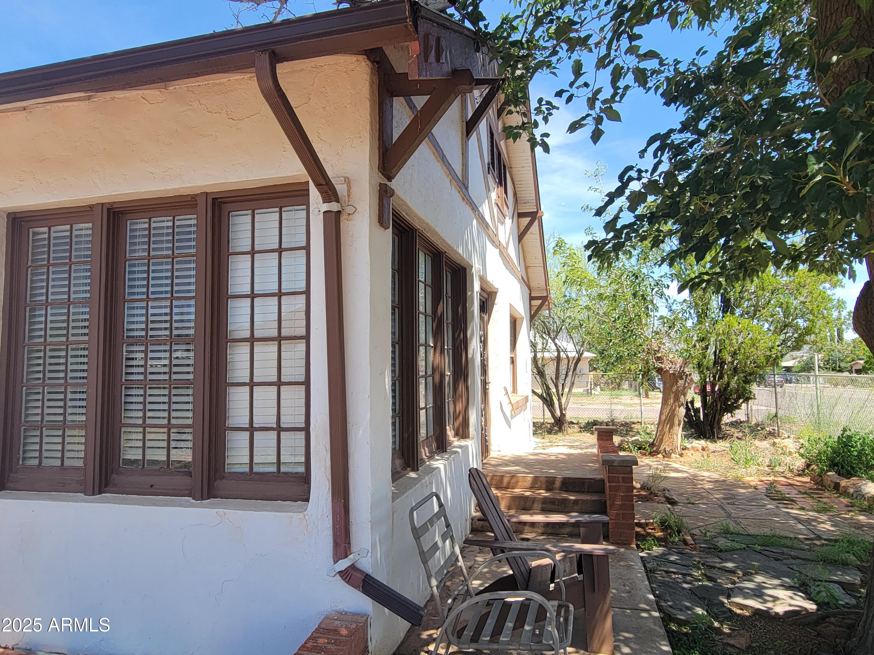 3792 S Towner Avenue