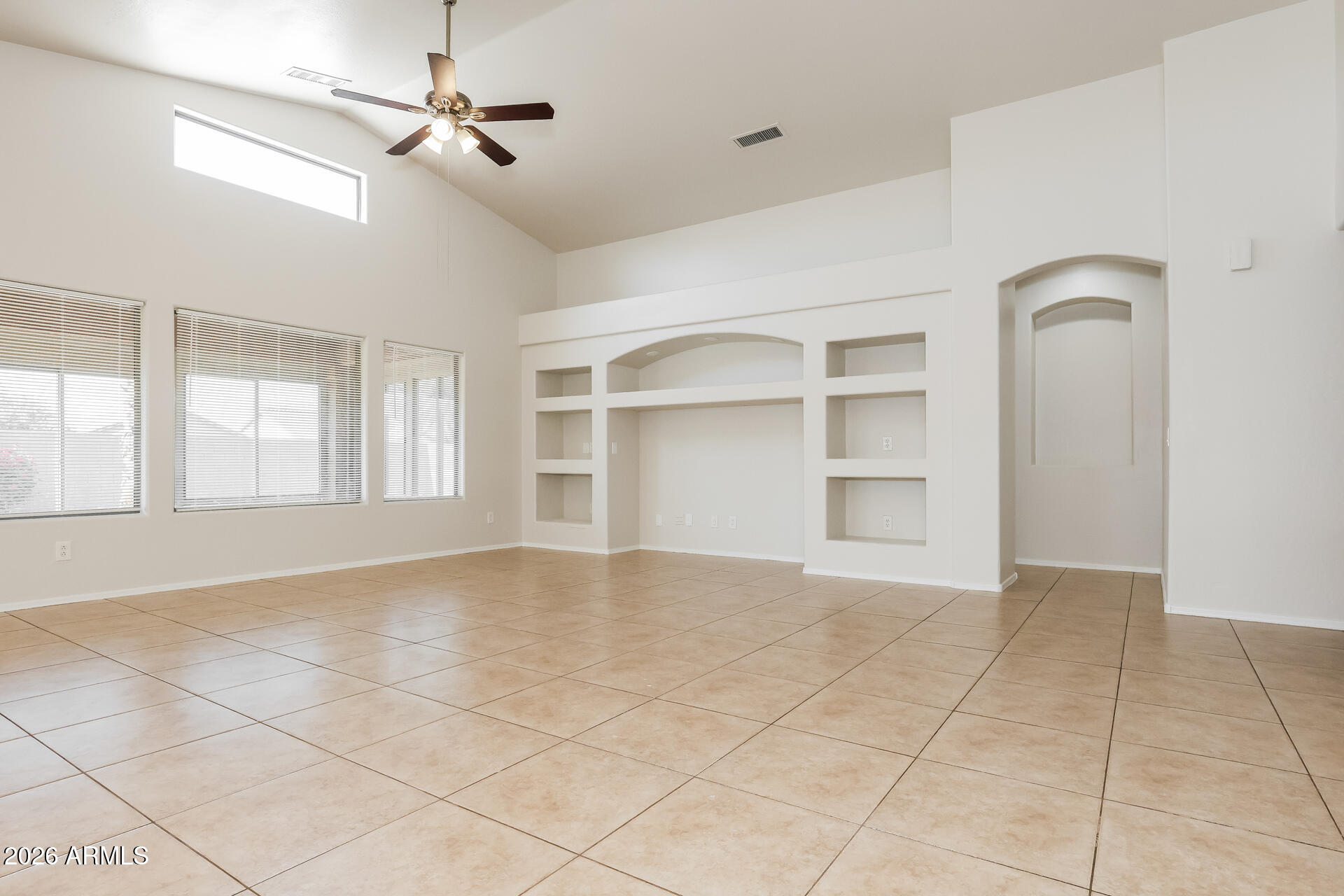 8612 W MOHAVE Street