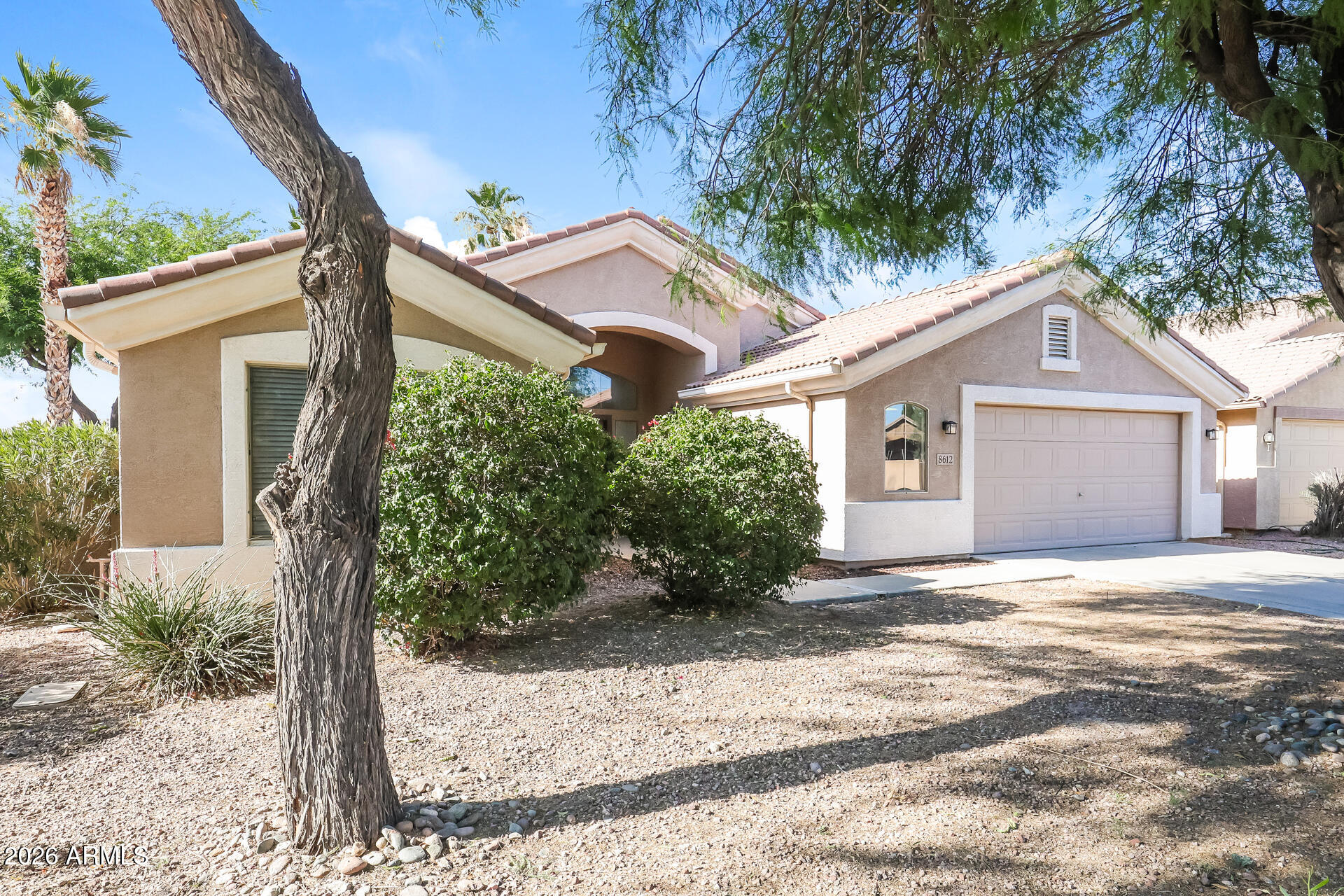 8612 W MOHAVE Street