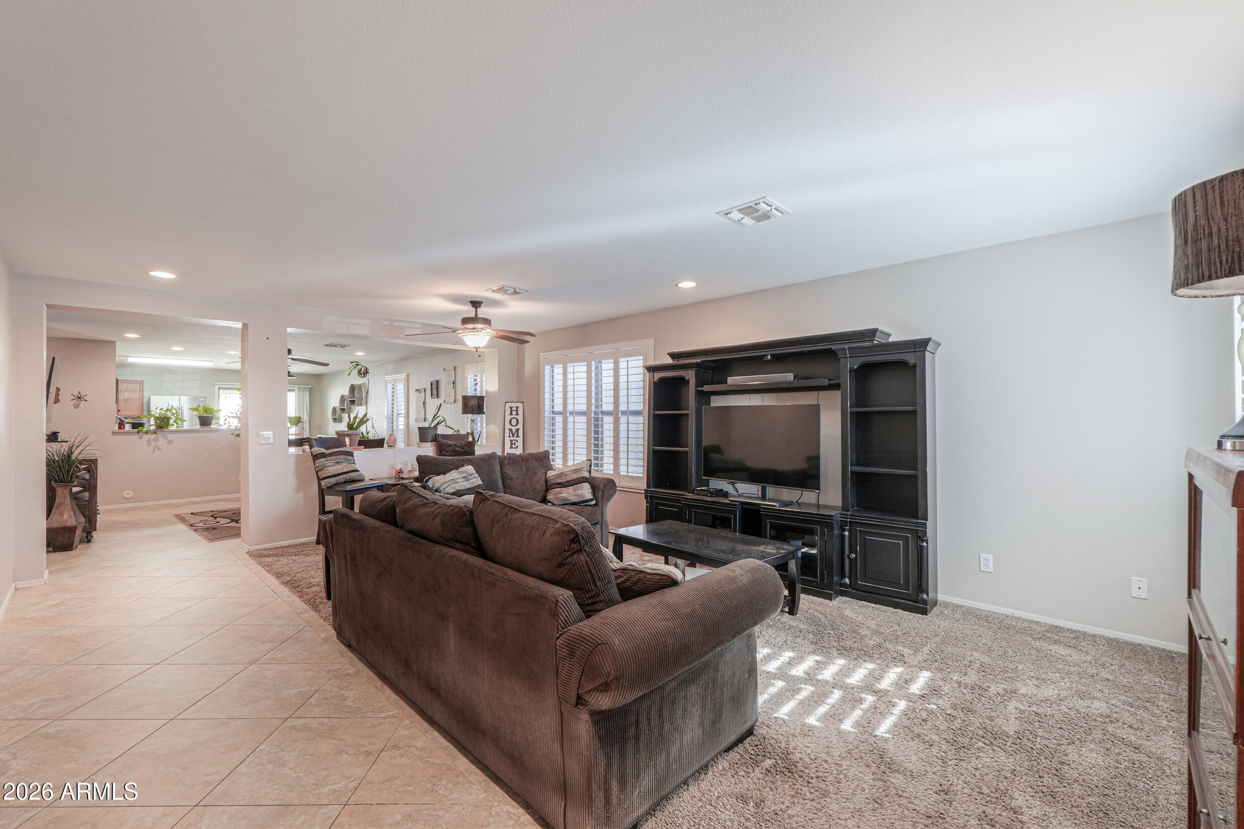 8512 E MESETO Avenue