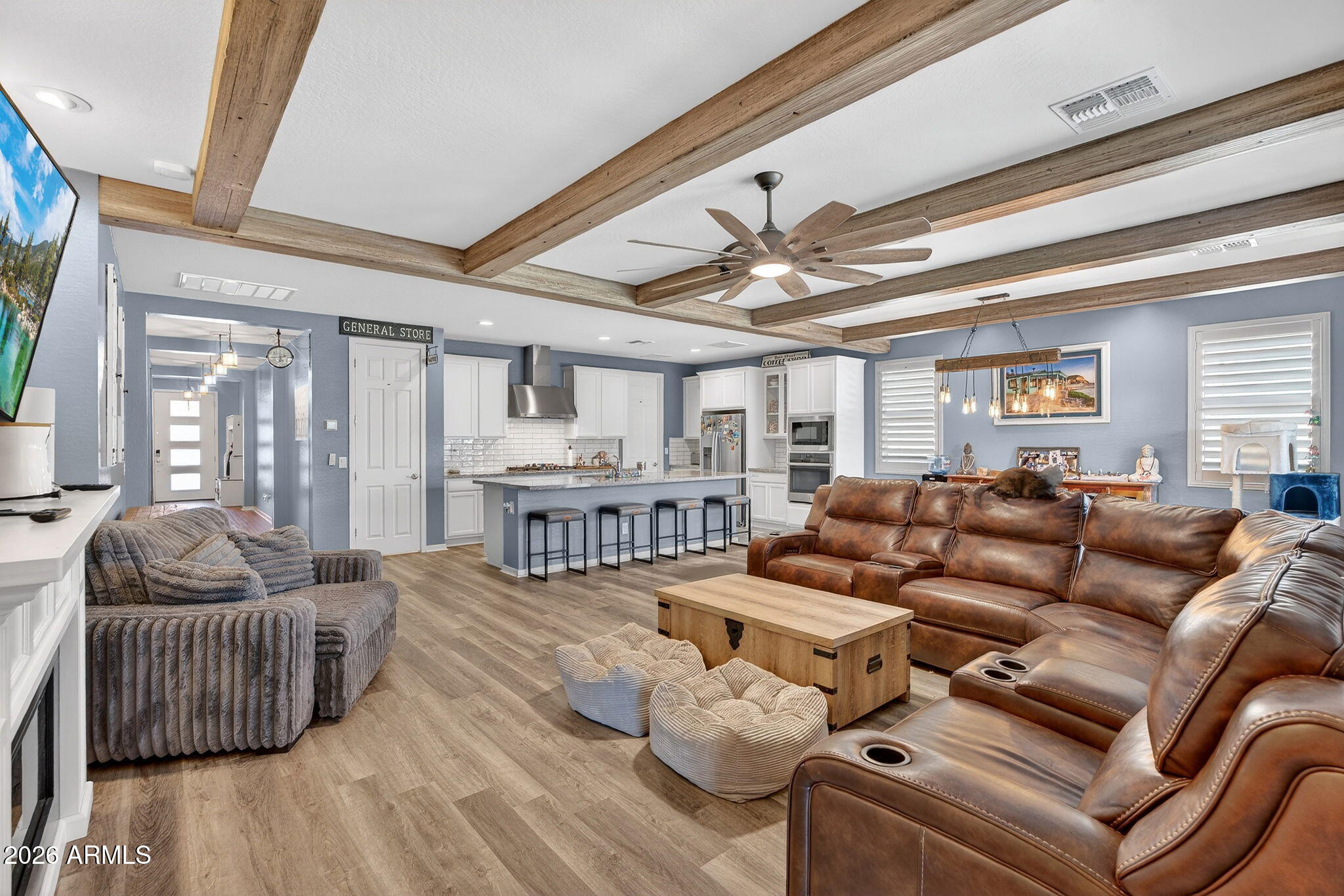 9855 E RESISTANCE Avenue