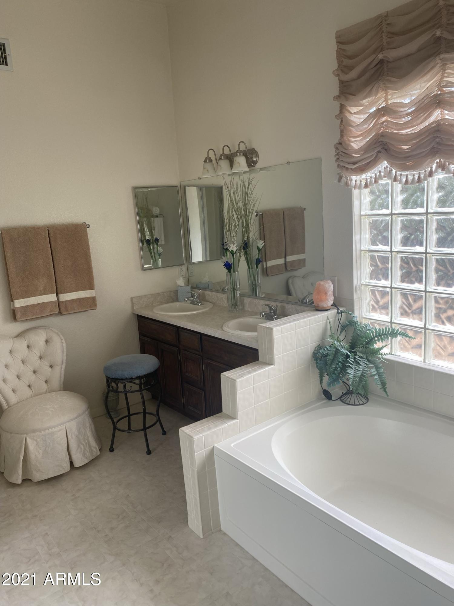 MISSION HILLS ESTATES PHASE 2 - Residential