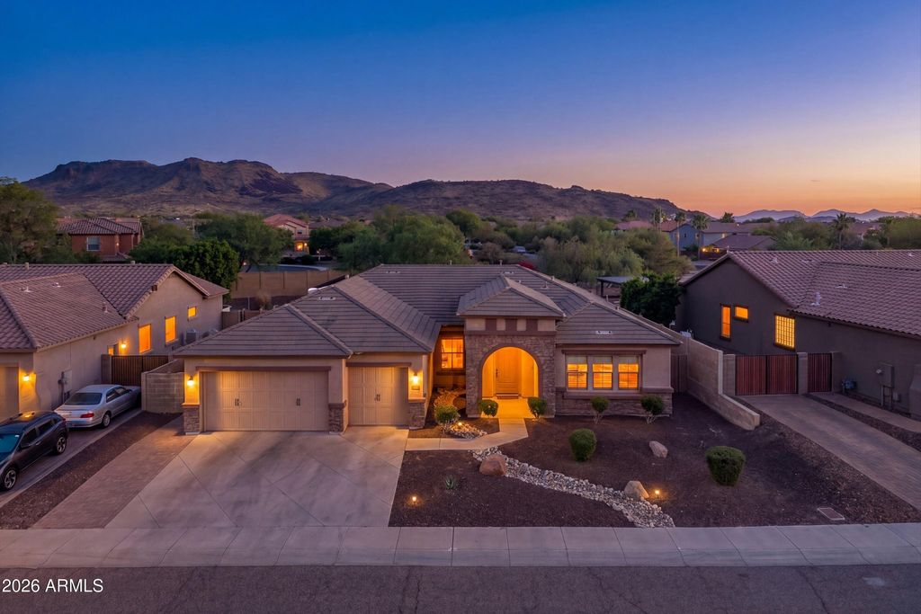 Photo of 25609 N 55th Drive, Phoenix, AZ 85083 (MLS # 7028713)