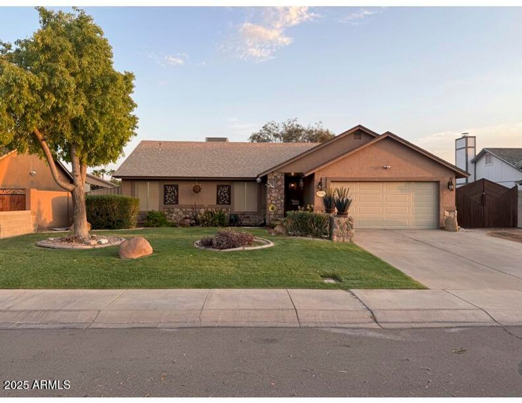 Photo of 2321 E Folley Street, Chandler, AZ 85225 (MLS # 6913292)