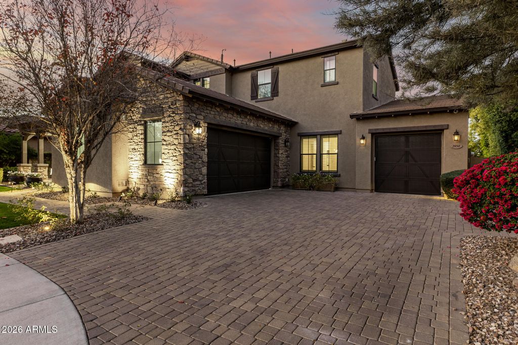 Photo of 2950 E Los Altos Court, Gilbert, AZ 85297 (MLS # 6968964)