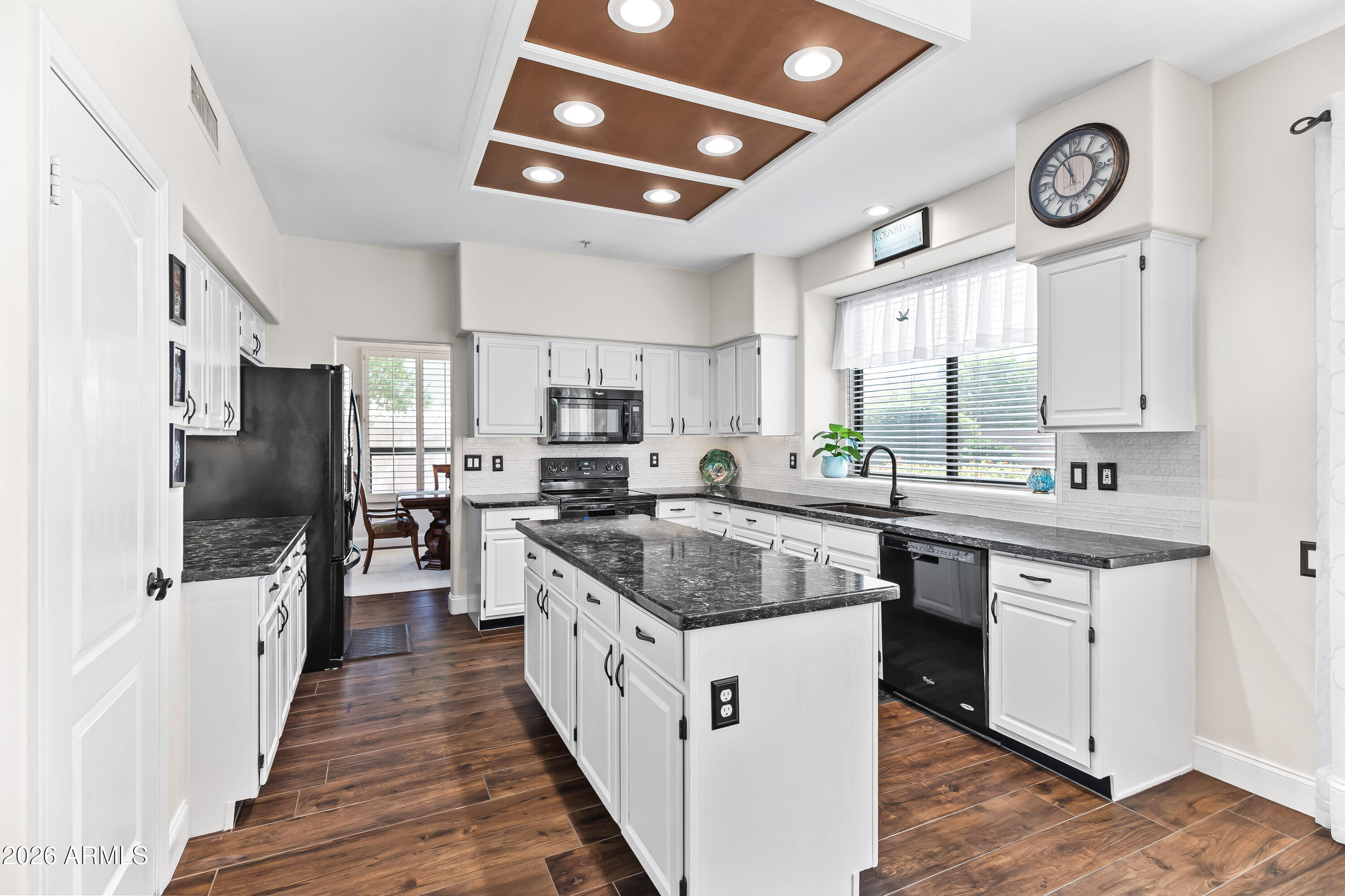 9141 E PINE VALLEY Road