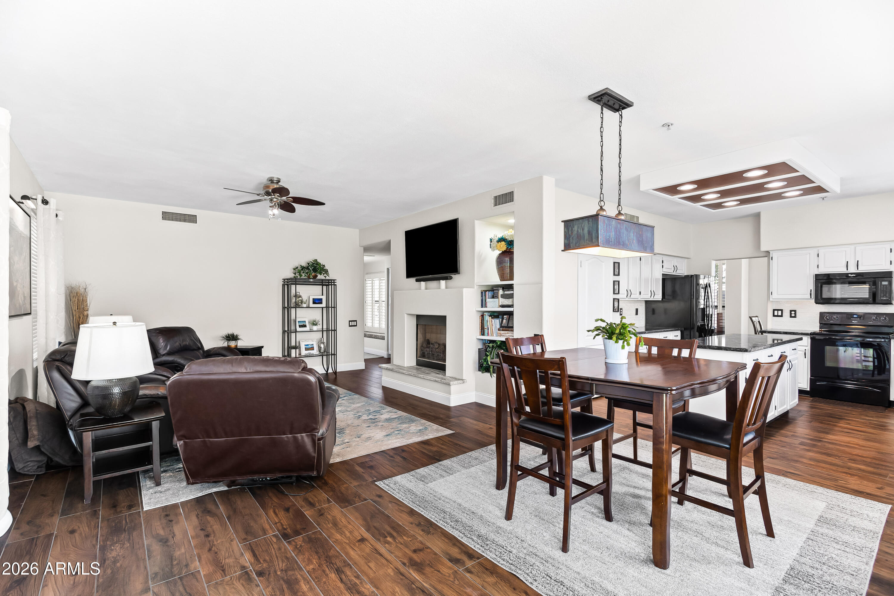 9141 E PINE VALLEY Road