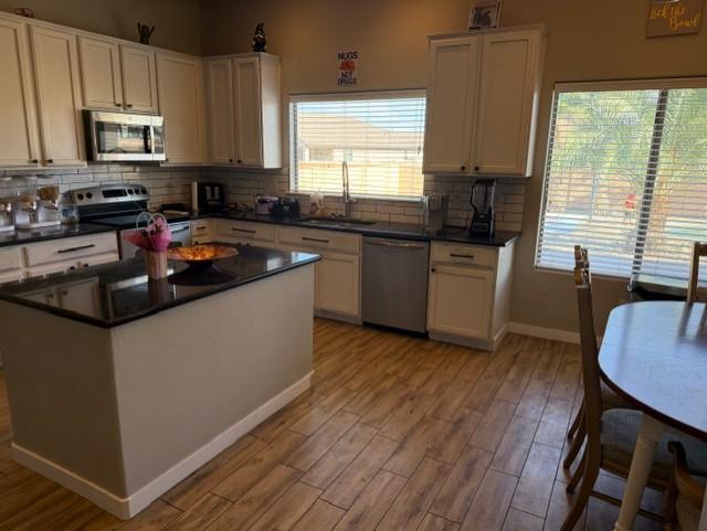 37262 W Oliveto Avenue