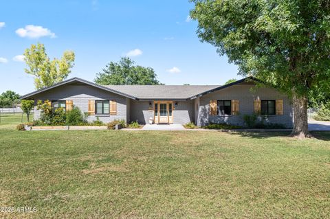 632 S PANDORA Drive Gilbert AZ 85296