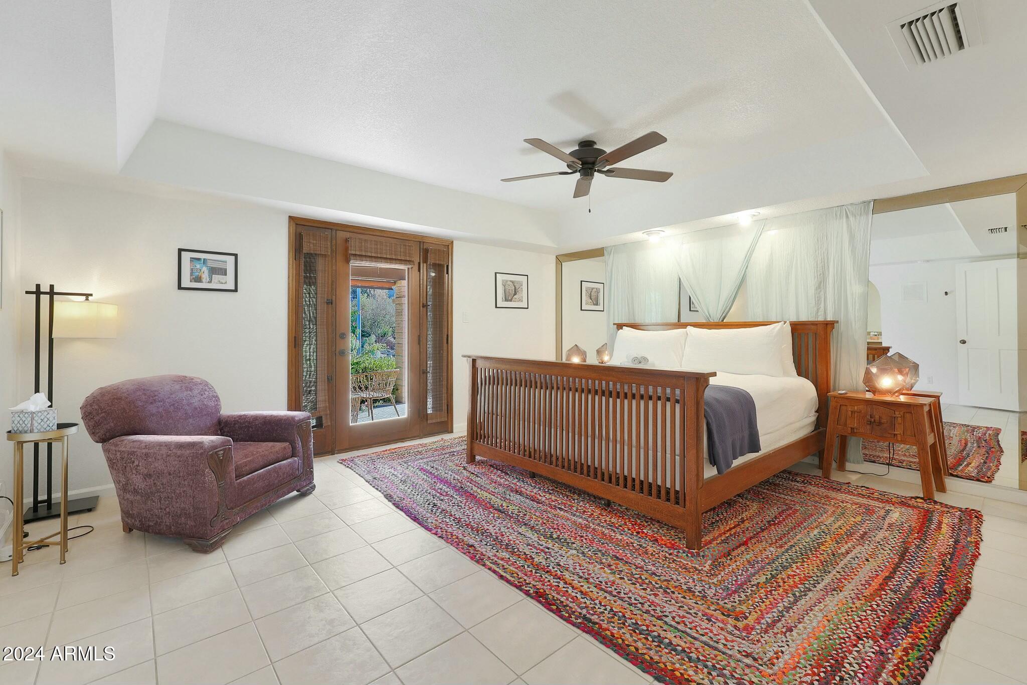 Phoenix, Arizona 85020, United States, 2 Bedrooms Bedrooms, ,2 BathroomsBathrooms,Residential,Pending,28207