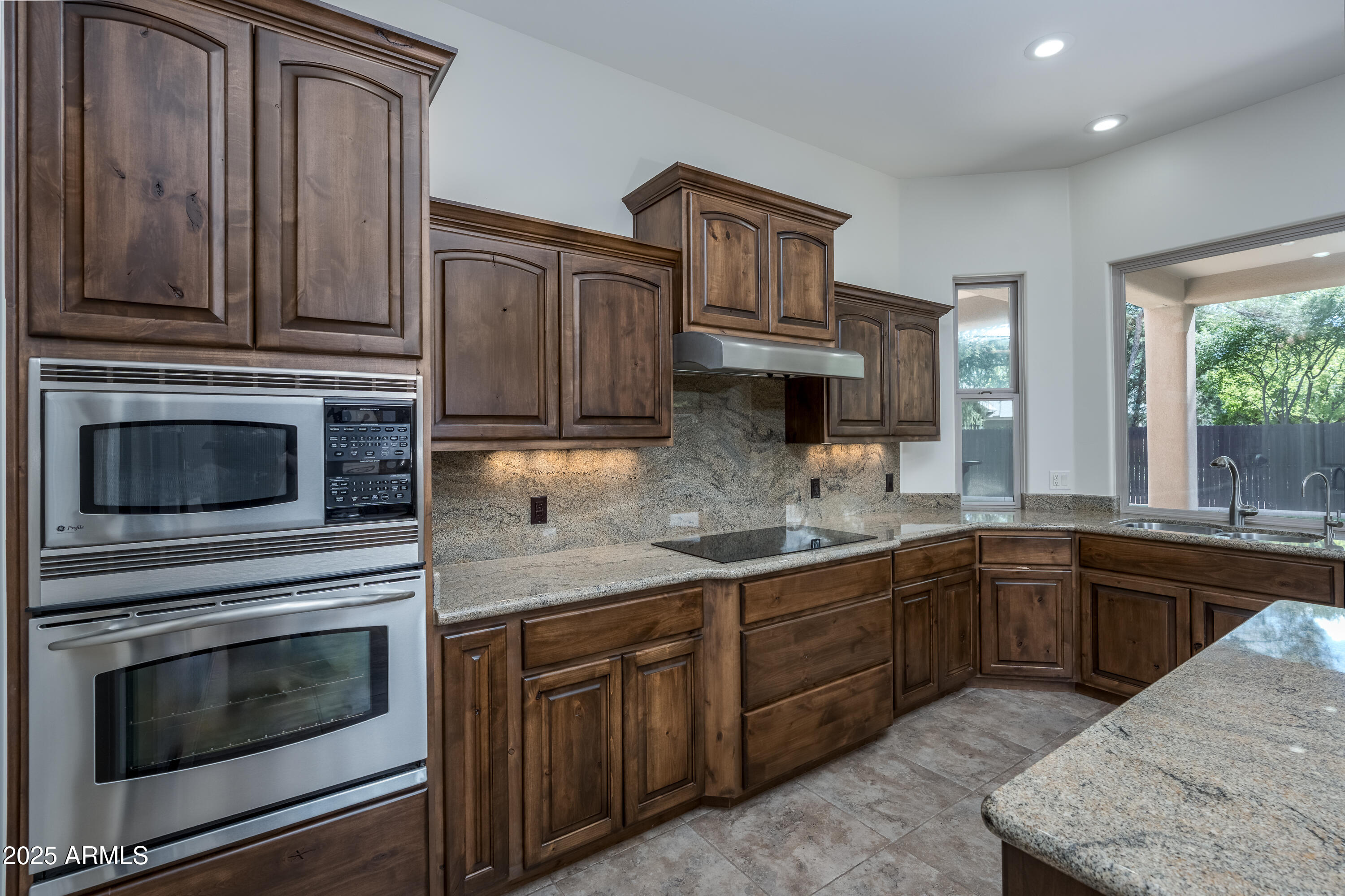 Cottonwood, Arizona 86326, United States, 4 Bedrooms Bedrooms, ,3 BathroomsBathrooms,Residential,Pending,222035