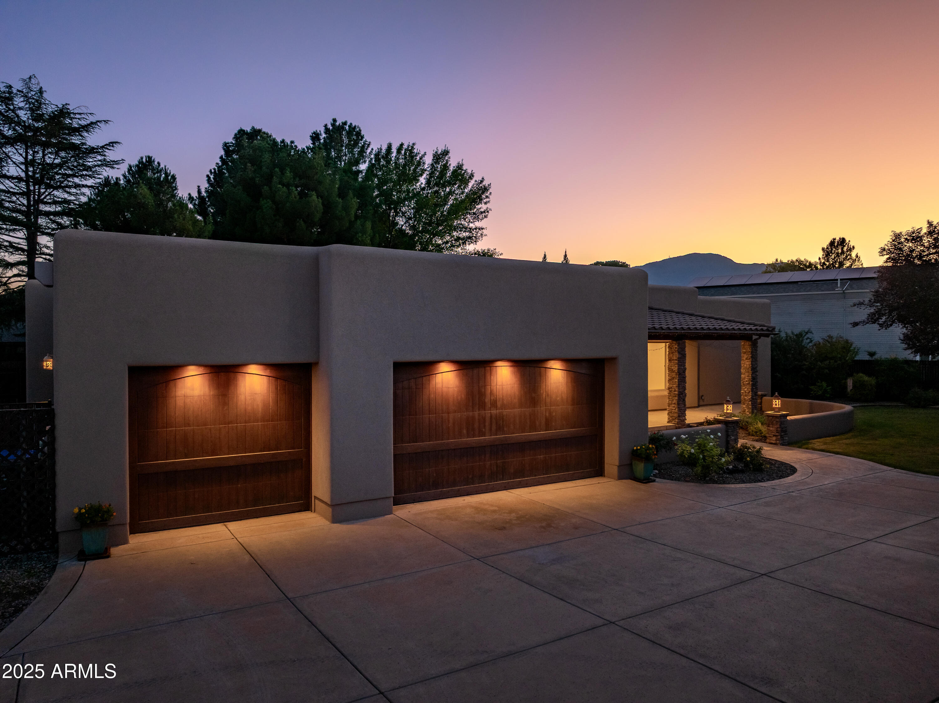 Cottonwood, Arizona 86326, United States, 4 Bedrooms Bedrooms, ,3 BathroomsBathrooms,Residential,Pending,222035