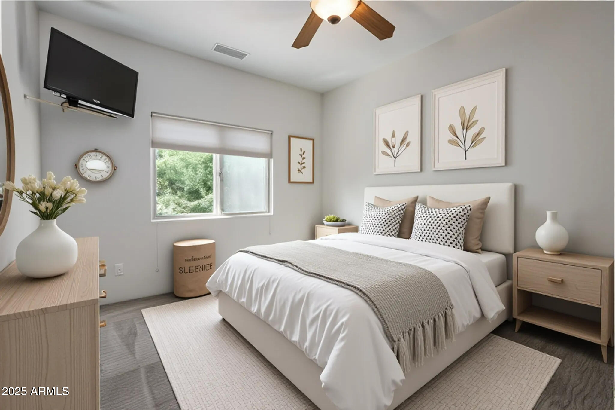 Cottonwood, Arizona 86326, United States, 4 Bedrooms Bedrooms, ,3 BathroomsBathrooms,Residential,Pending,222035