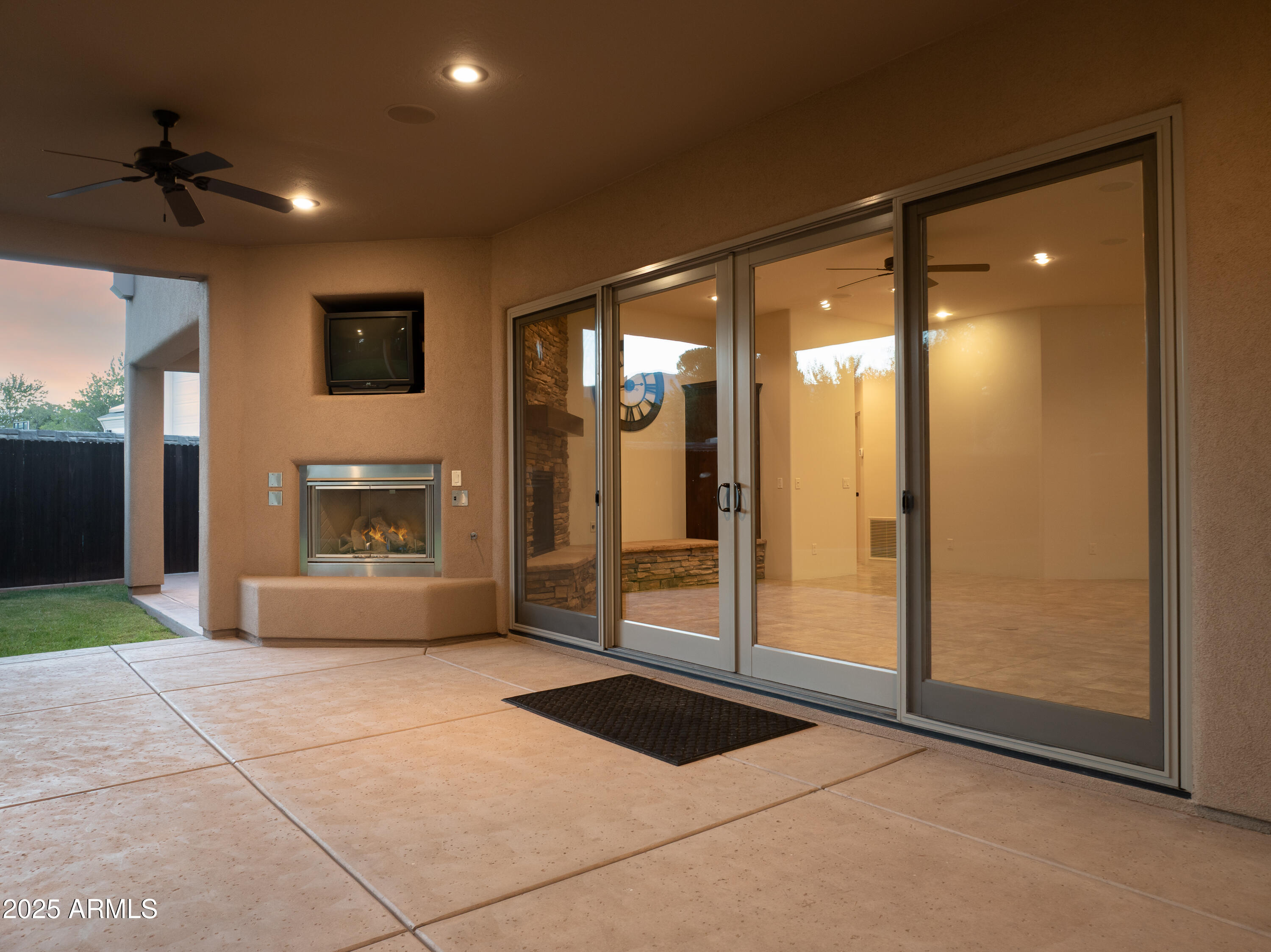 Cottonwood, Arizona 86326, United States, 4 Bedrooms Bedrooms, ,3 BathroomsBathrooms,Residential,Pending,222035