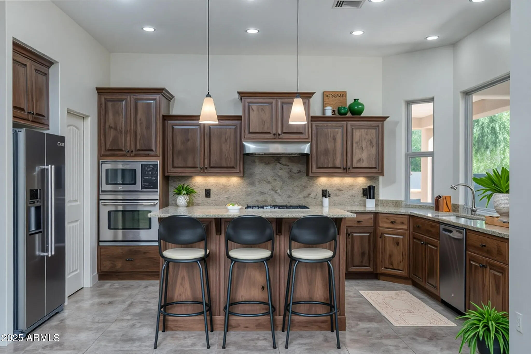 Cottonwood, Arizona 86326, United States, 4 Bedrooms Bedrooms, ,3 BathroomsBathrooms,Residential,Pending,222035