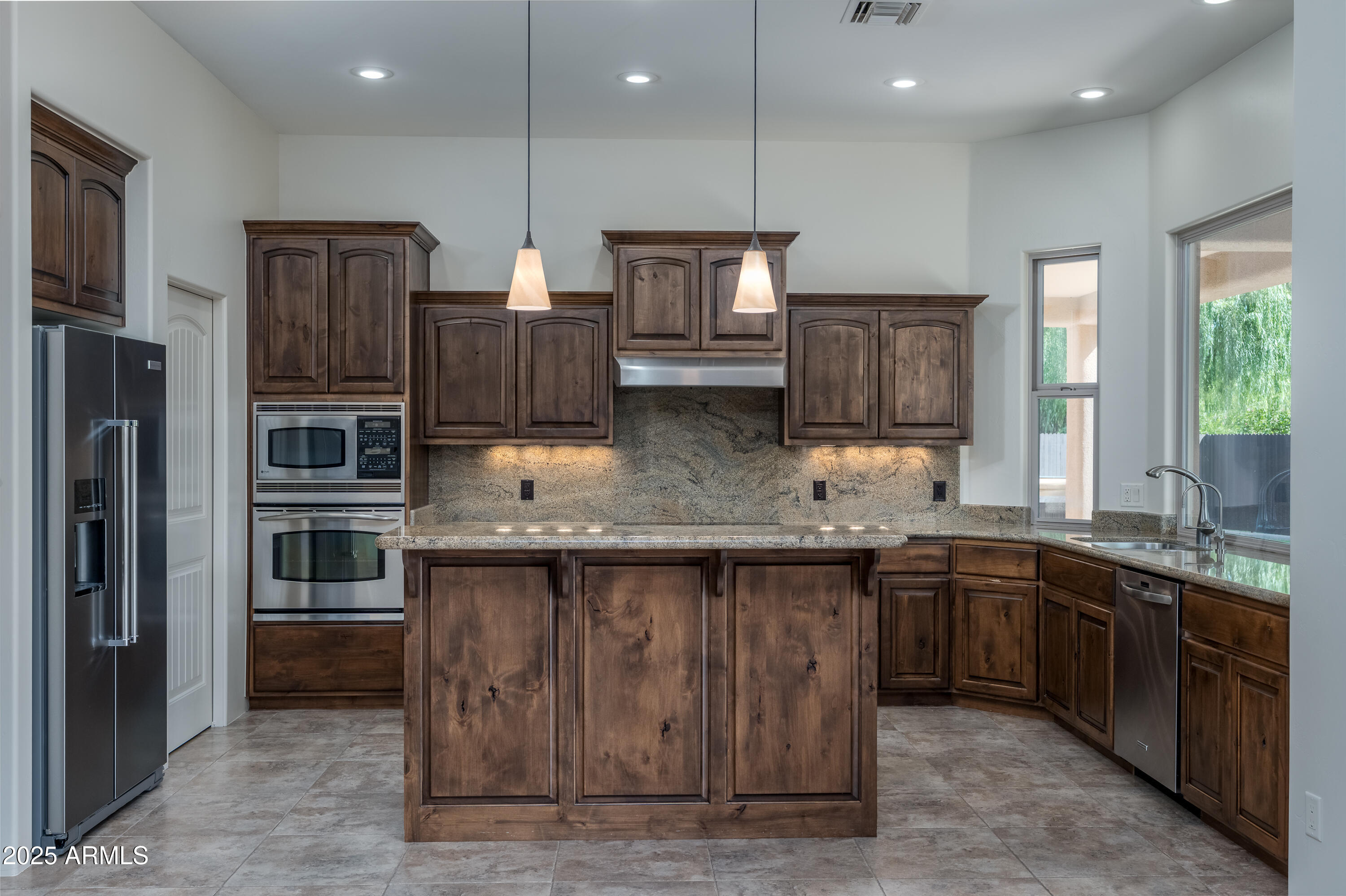 Cottonwood, Arizona 86326, United States, 4 Bedrooms Bedrooms, ,3 BathroomsBathrooms,Residential,Pending,222035