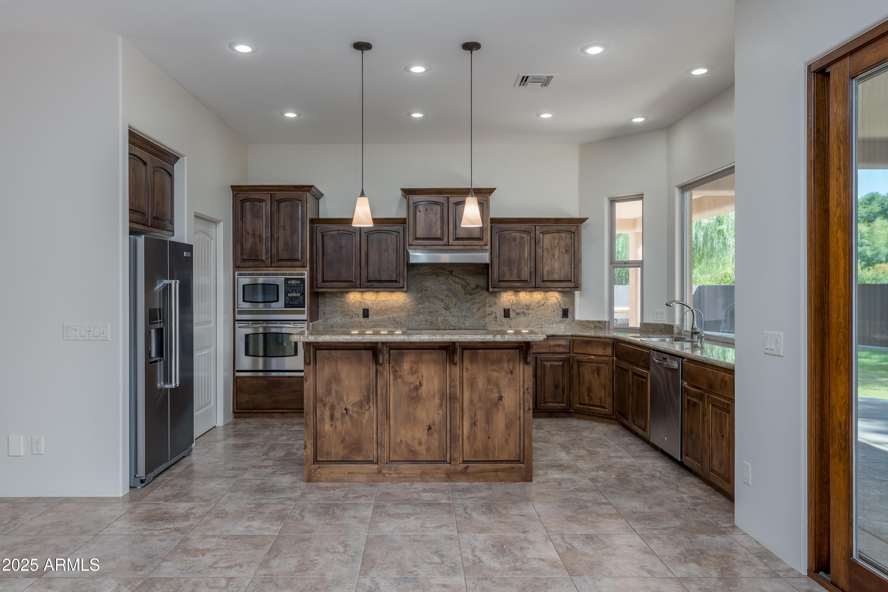 Cottonwood, Arizona 86326, United States, 4 Bedrooms Bedrooms, ,3 BathroomsBathrooms,Residential,Pending,222035