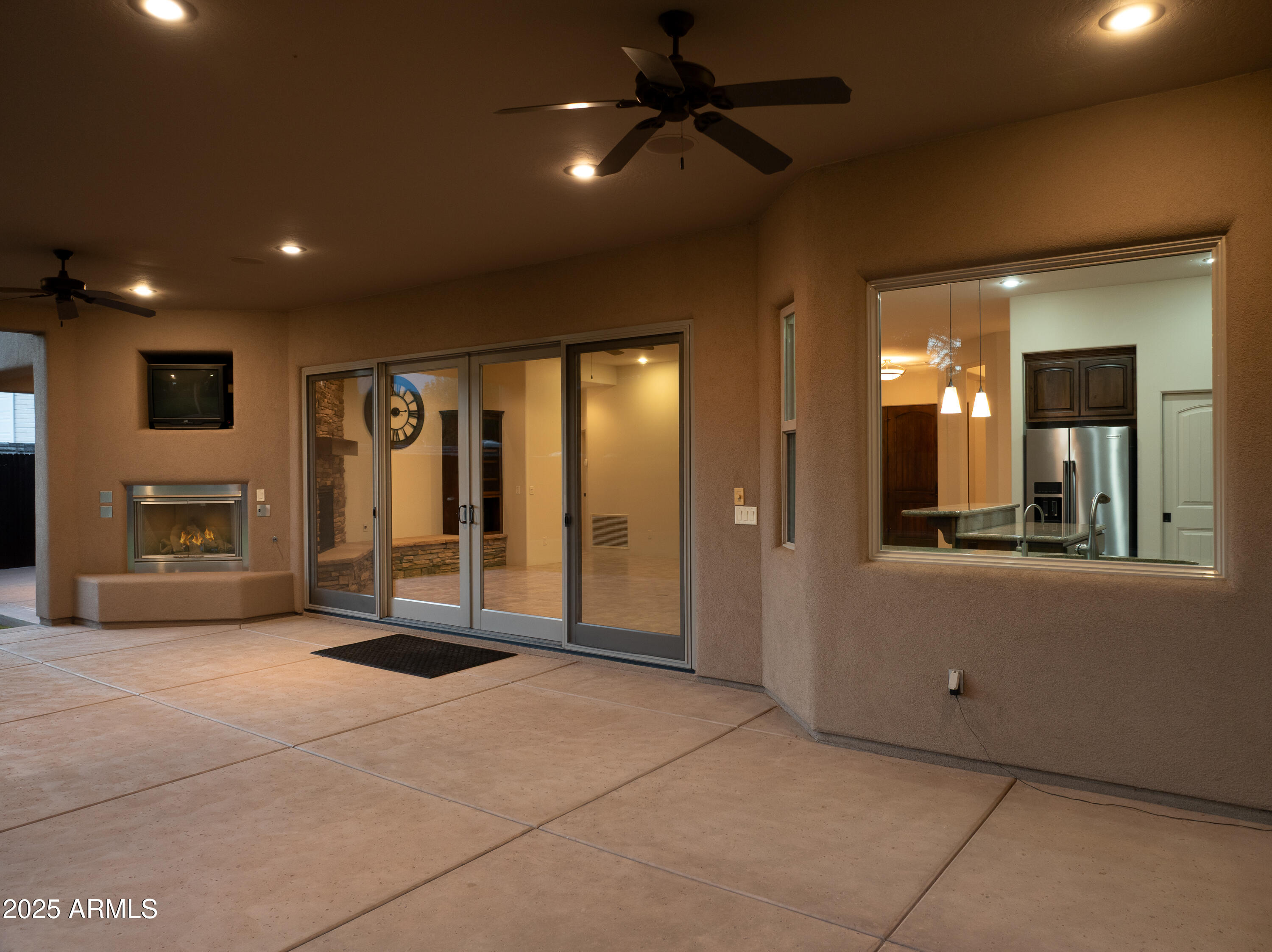 Cottonwood, Arizona 86326, United States, 4 Bedrooms Bedrooms, ,3 BathroomsBathrooms,Residential,Pending,222035