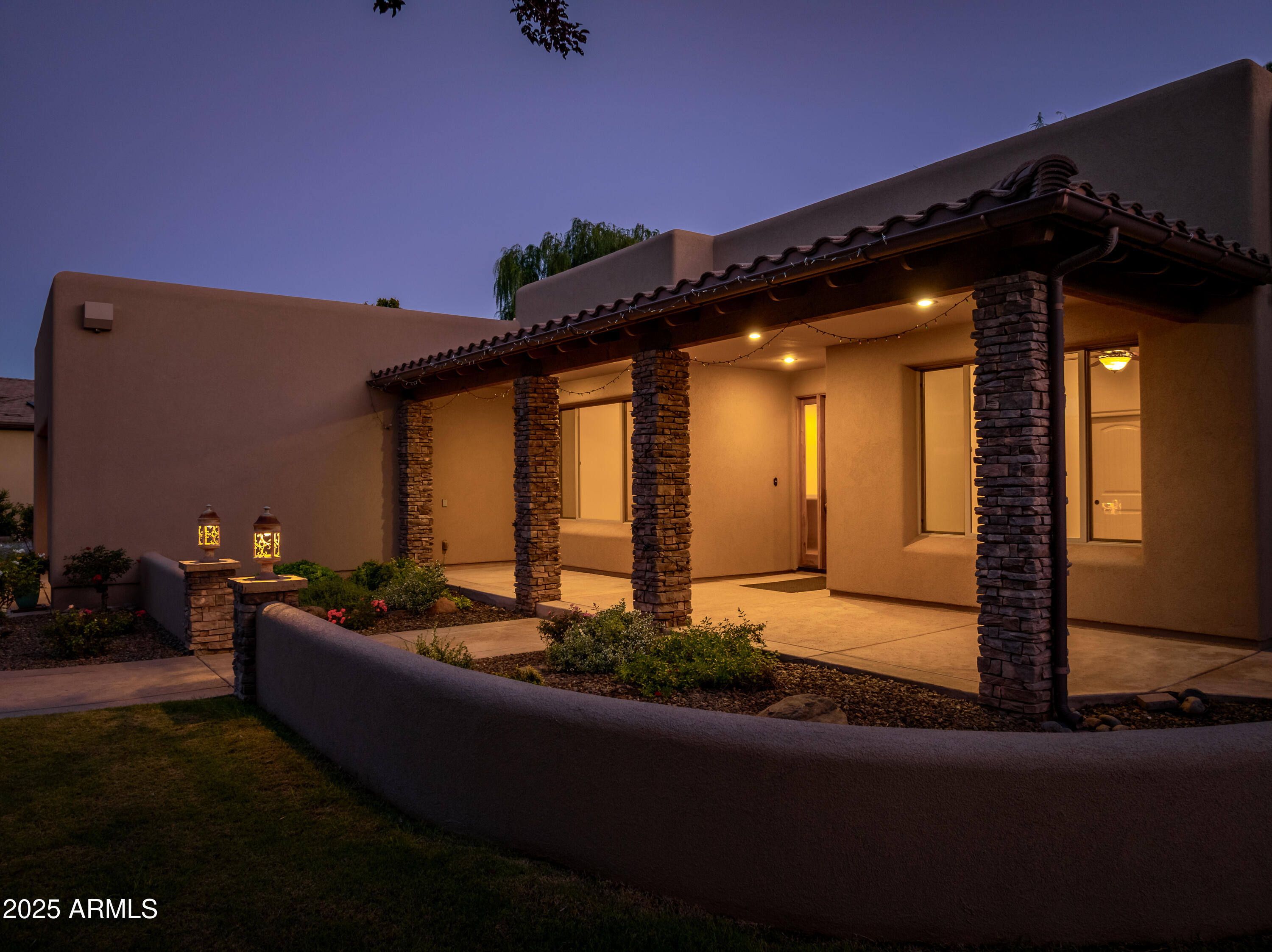 Cottonwood, Arizona 86326, United States, 4 Bedrooms Bedrooms, ,3 BathroomsBathrooms,Residential,Pending,222035