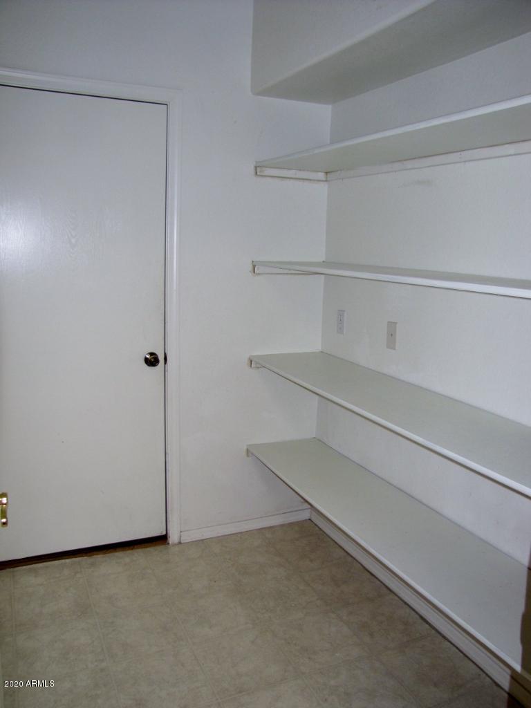 SIERRA SPRINGS - Residential Lease