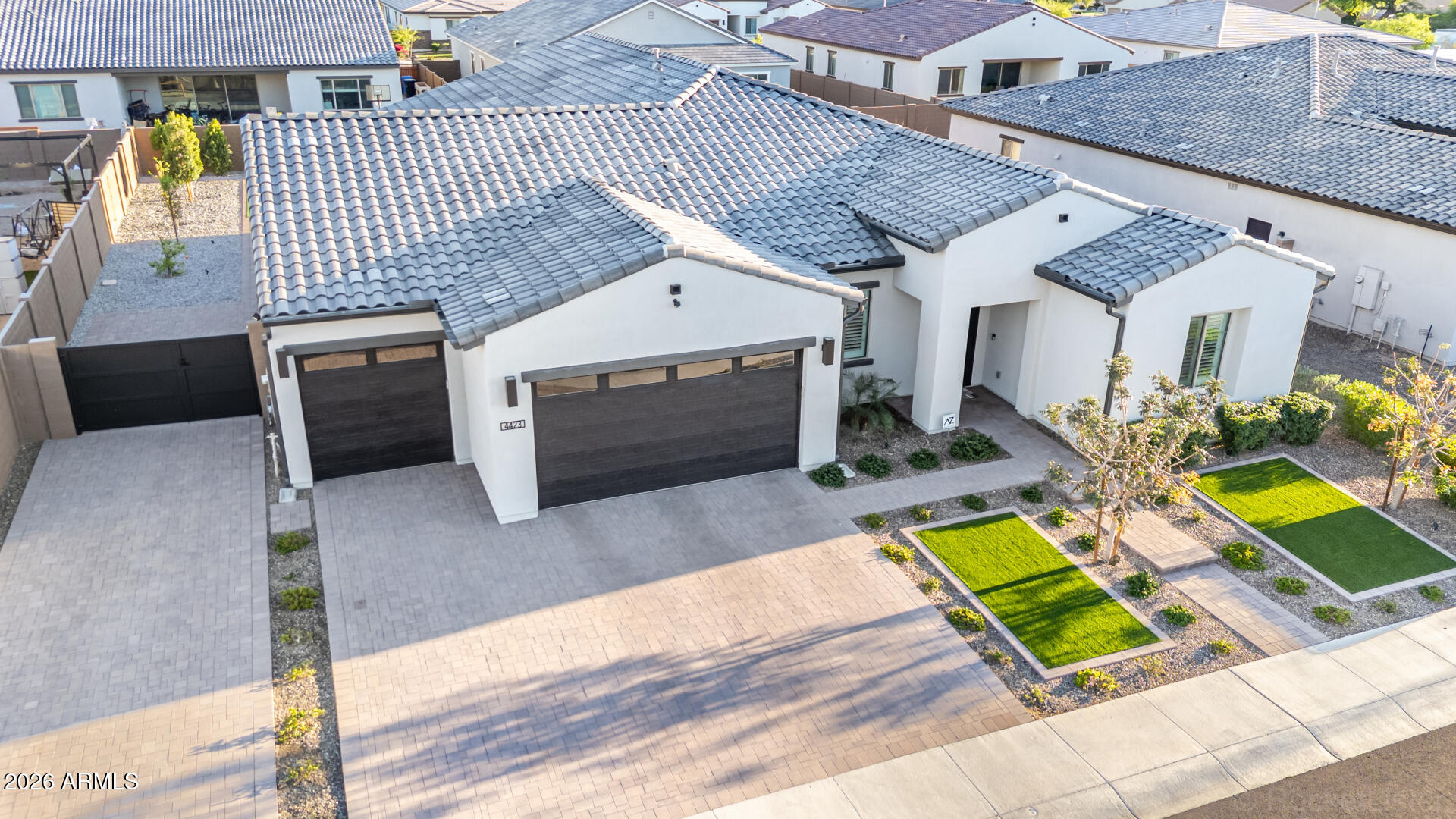 NORTHPOINT - Residential