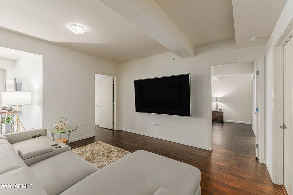 Photo of 7151 E Rancho Vista Drive #4001, Scottsdale, AZ 85251 (MLS # 6974905)