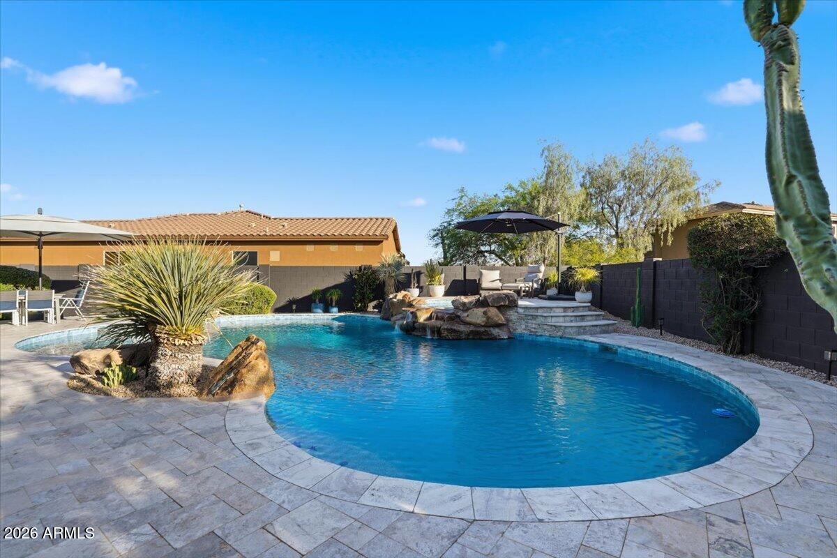 ANTHEM UNIT 4 - Residential
