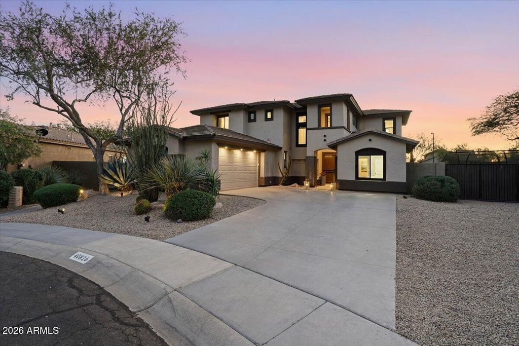 Photo of 40816 N Union Trail, Anthem, AZ 85086 (MLS # 7015406)