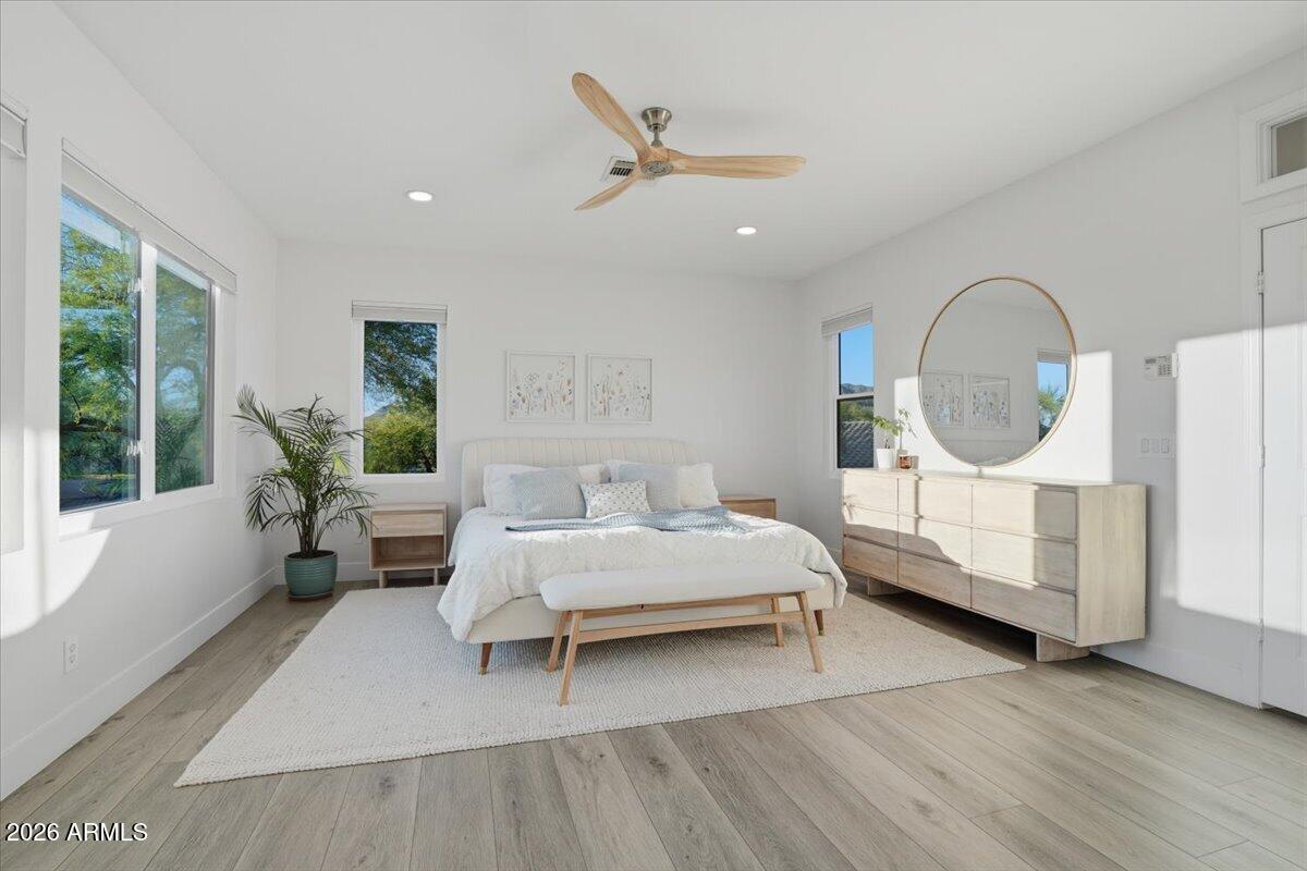 ANTHEM UNIT 4 - Residential