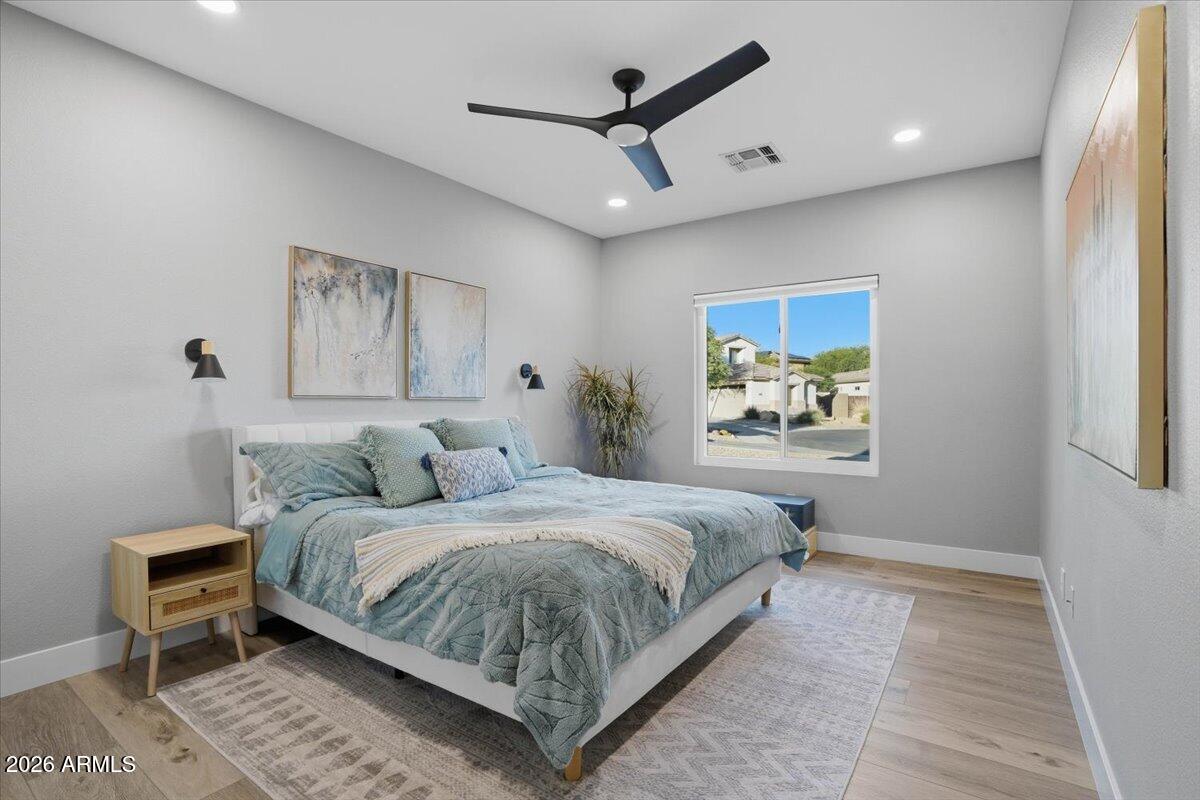 ANTHEM UNIT 4 - Residential