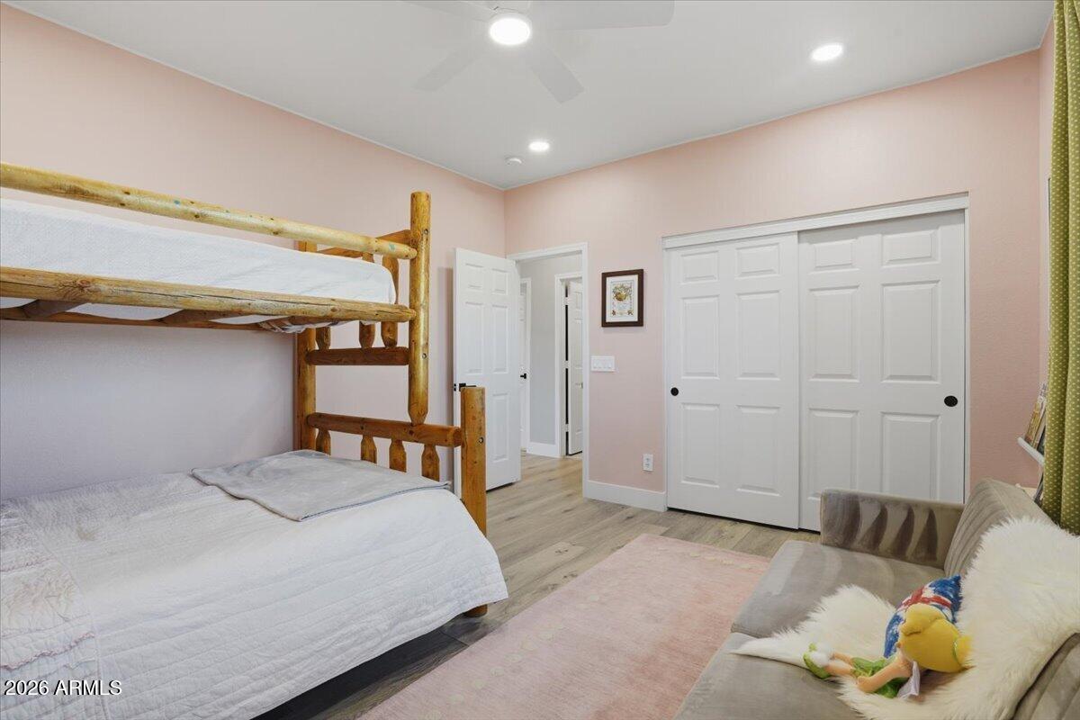 ANTHEM UNIT 4 - Residential