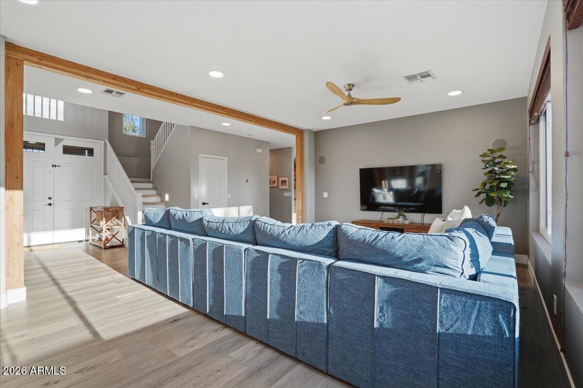 ANTHEM UNIT 4 - Residential