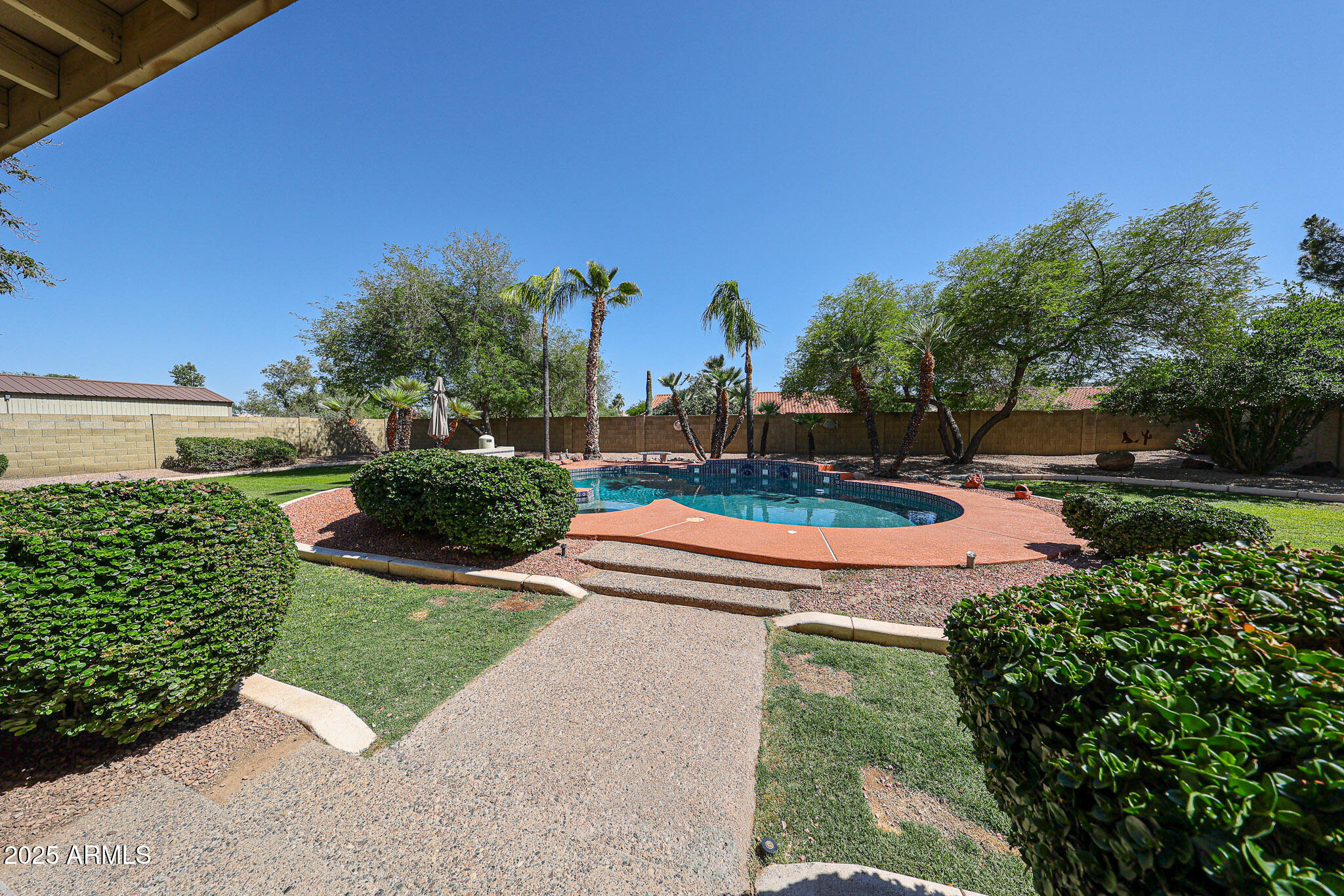 5521 W NORTHWOOD Drive