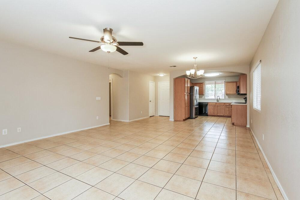 8418 W Watkins Street