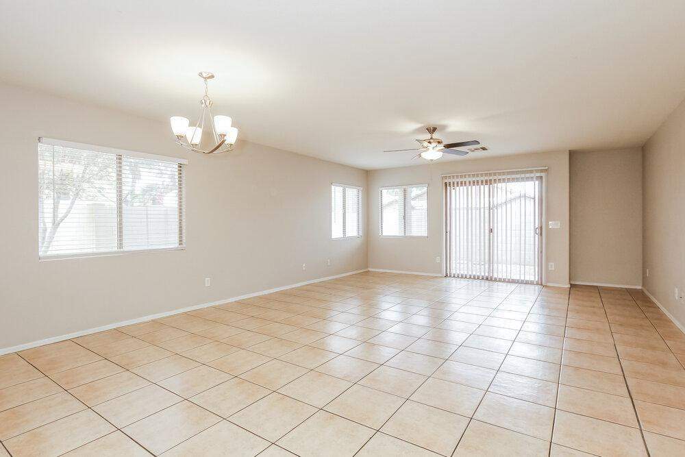 8418 W Watkins Street