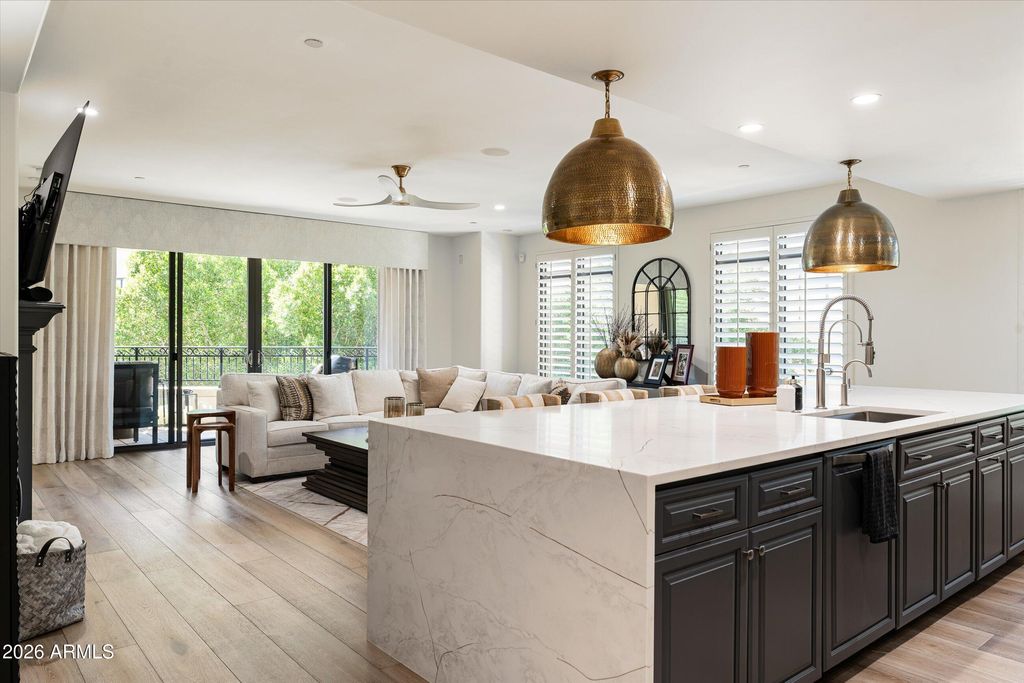 Photo of 7175 E Camelback Road #305, Scottsdale, AZ 85251 (MLS # 6976676)