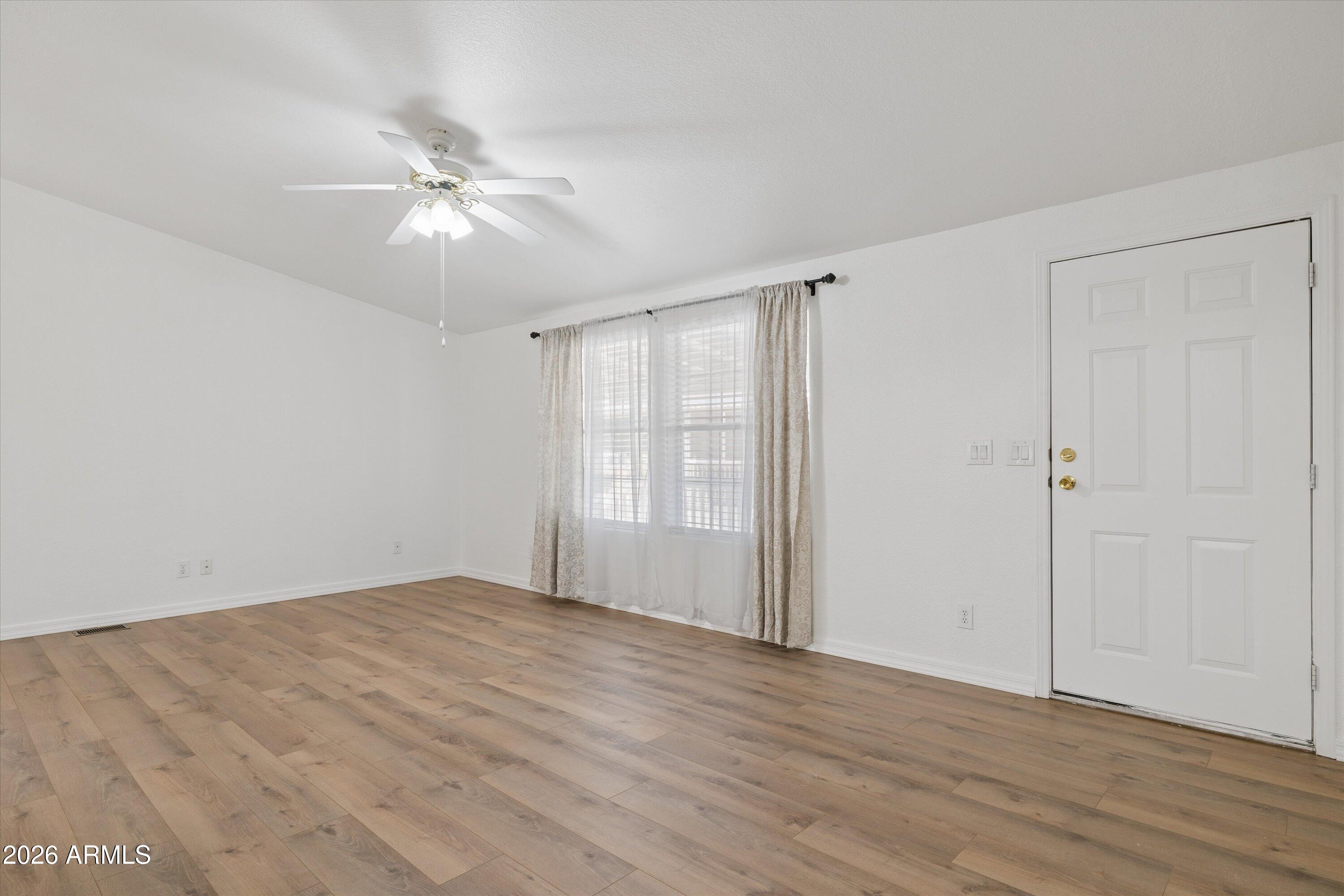 3901 E Pinnacle Peak Road 105