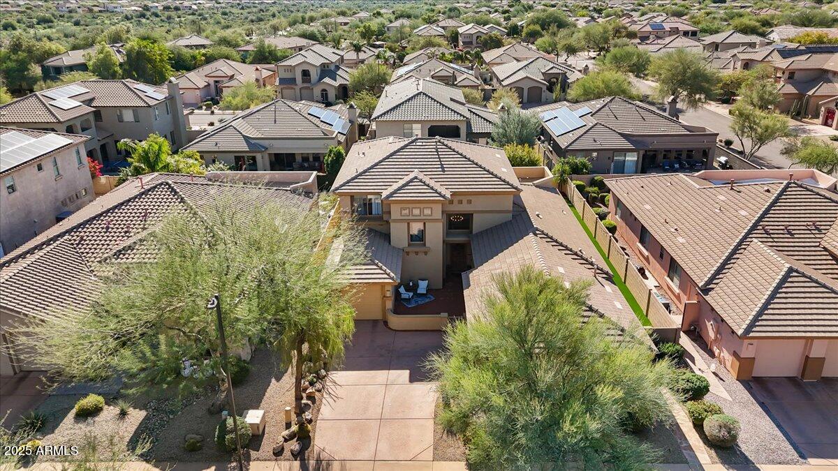 2925 W DONATELLO Drive