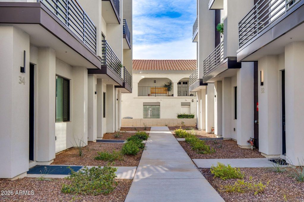 Photo of 4220 N 32nd Street #3, Phoenix, AZ 85018 (MLS # 7002236)