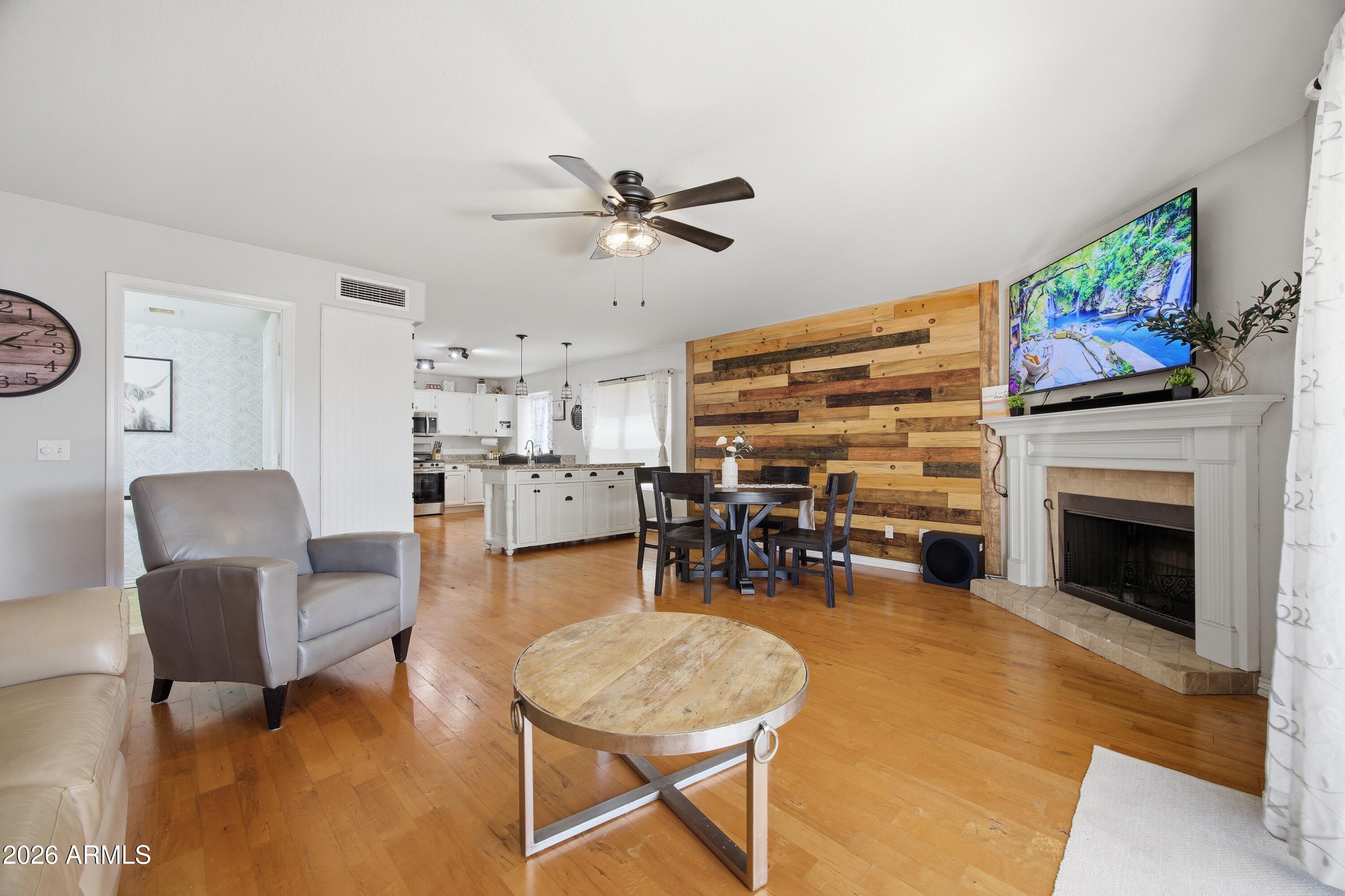 CHARTER POINT AT THE ISLANDS LOT 1-54 TR A - Residential