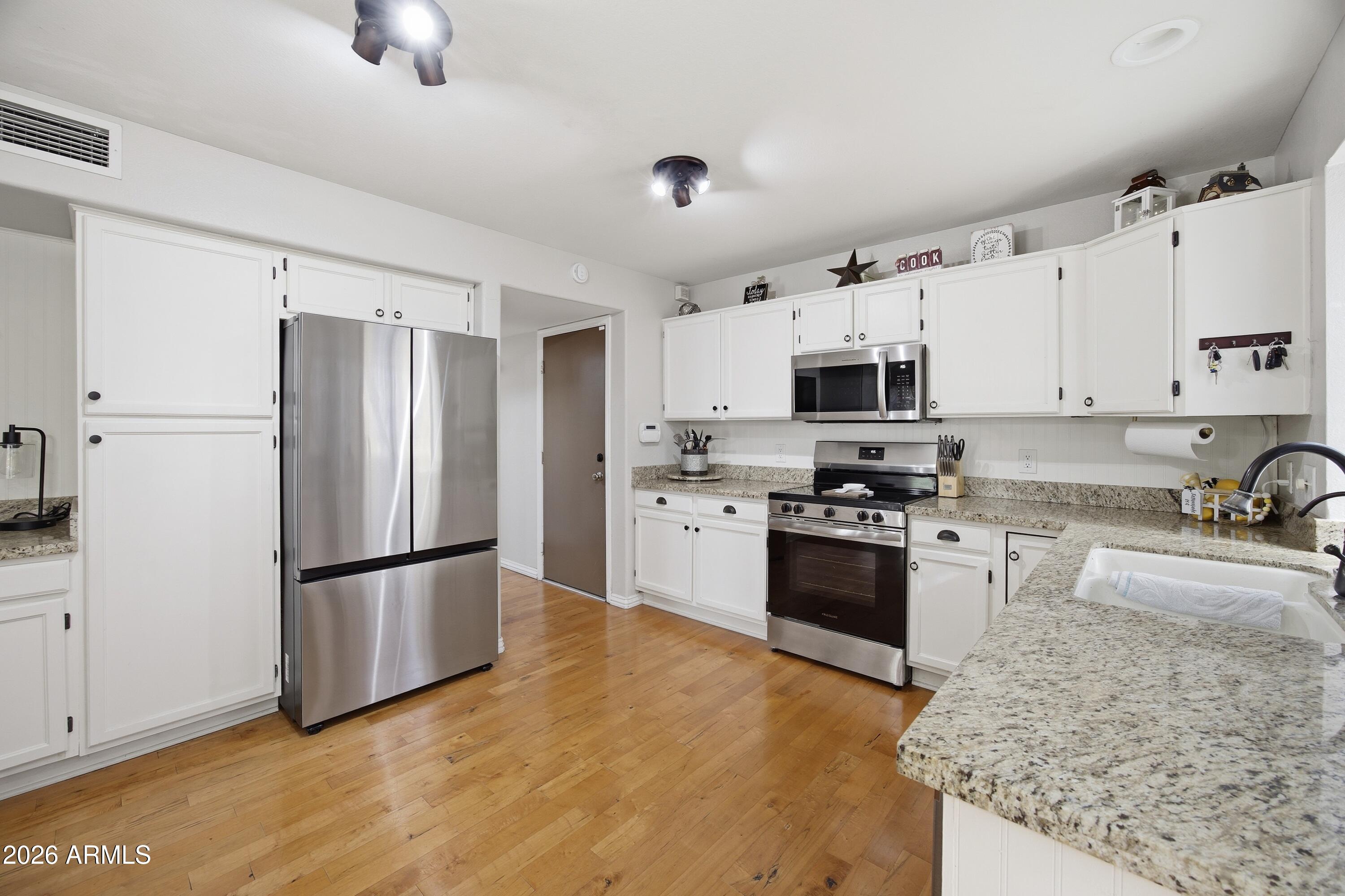 CHARTER POINT AT THE ISLANDS LOT 1-54 TR A - Residential