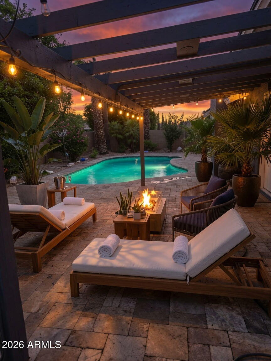 635 W LOS LAGOS VISTA Avenue
