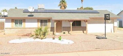 4008 W LAUREL Lane Phoenix AZ 85029