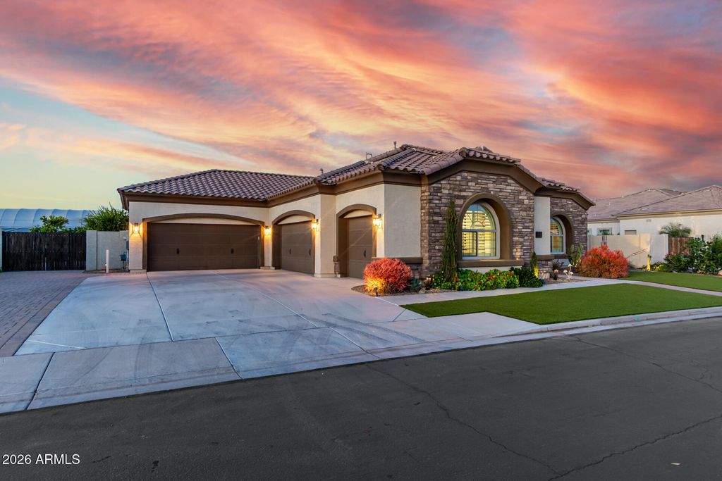 Photo of 21718 E Camacho Road, Queen Creek, AZ 85142 (MLS # 6961898)