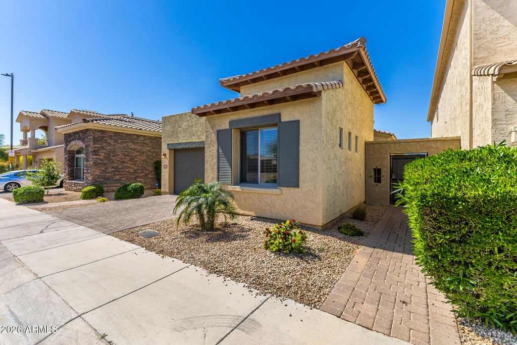 Photo of 2430 N 142nd Drive, Goodyear, AZ 85395 (MLS # 7002080)