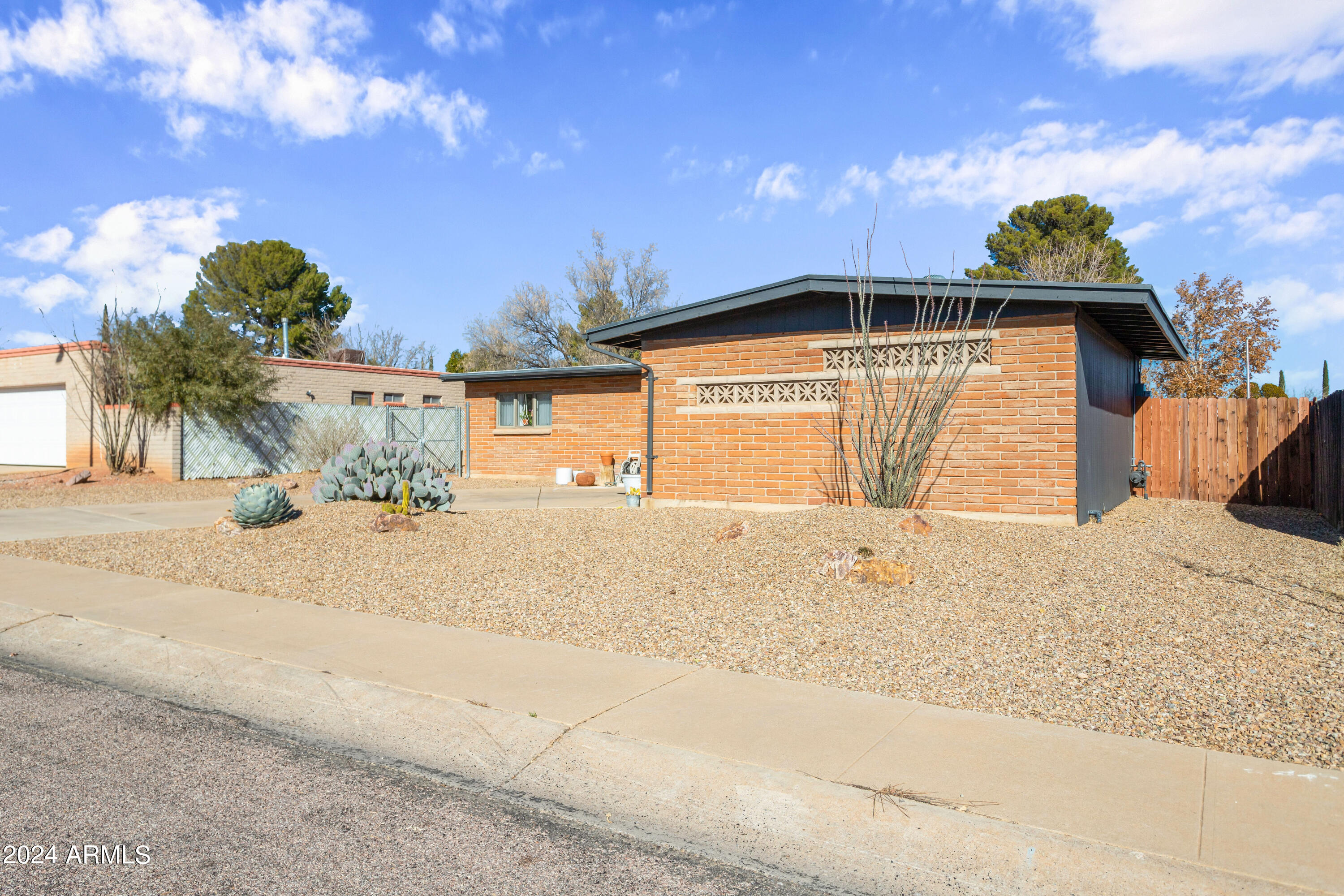 VISTA VILLAGE 2 - Residential