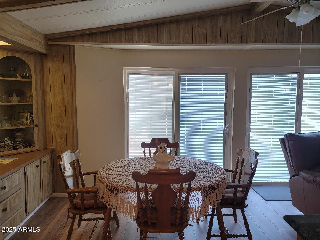 3923 N COCONINO Avenue