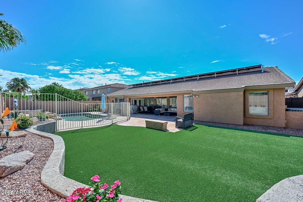 Photo of 8862 W Runion Drive, Peoria, AZ 85382 (MLS # 6920686)