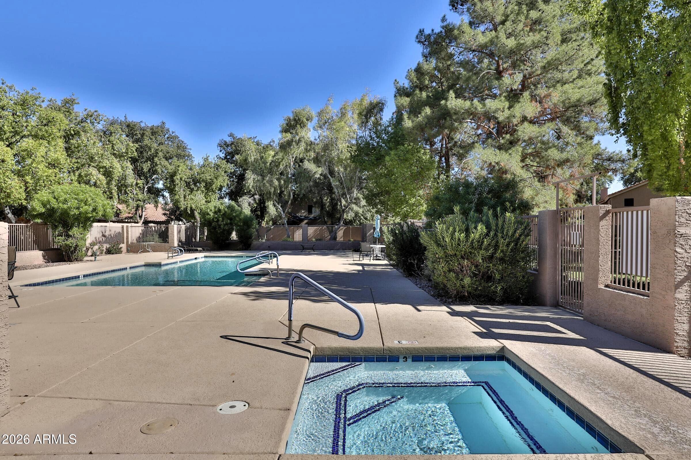 8859 S GRANDVIEW Drive